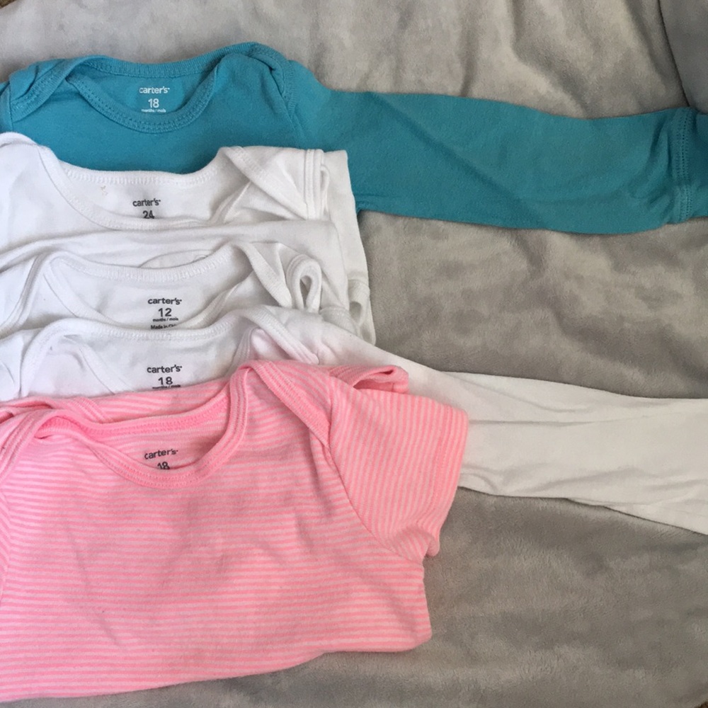 Pack of onesies